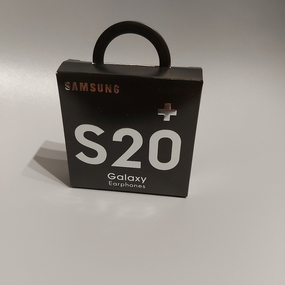 Samsung Galaxy Earphones S20+ - Picture 5 of 7